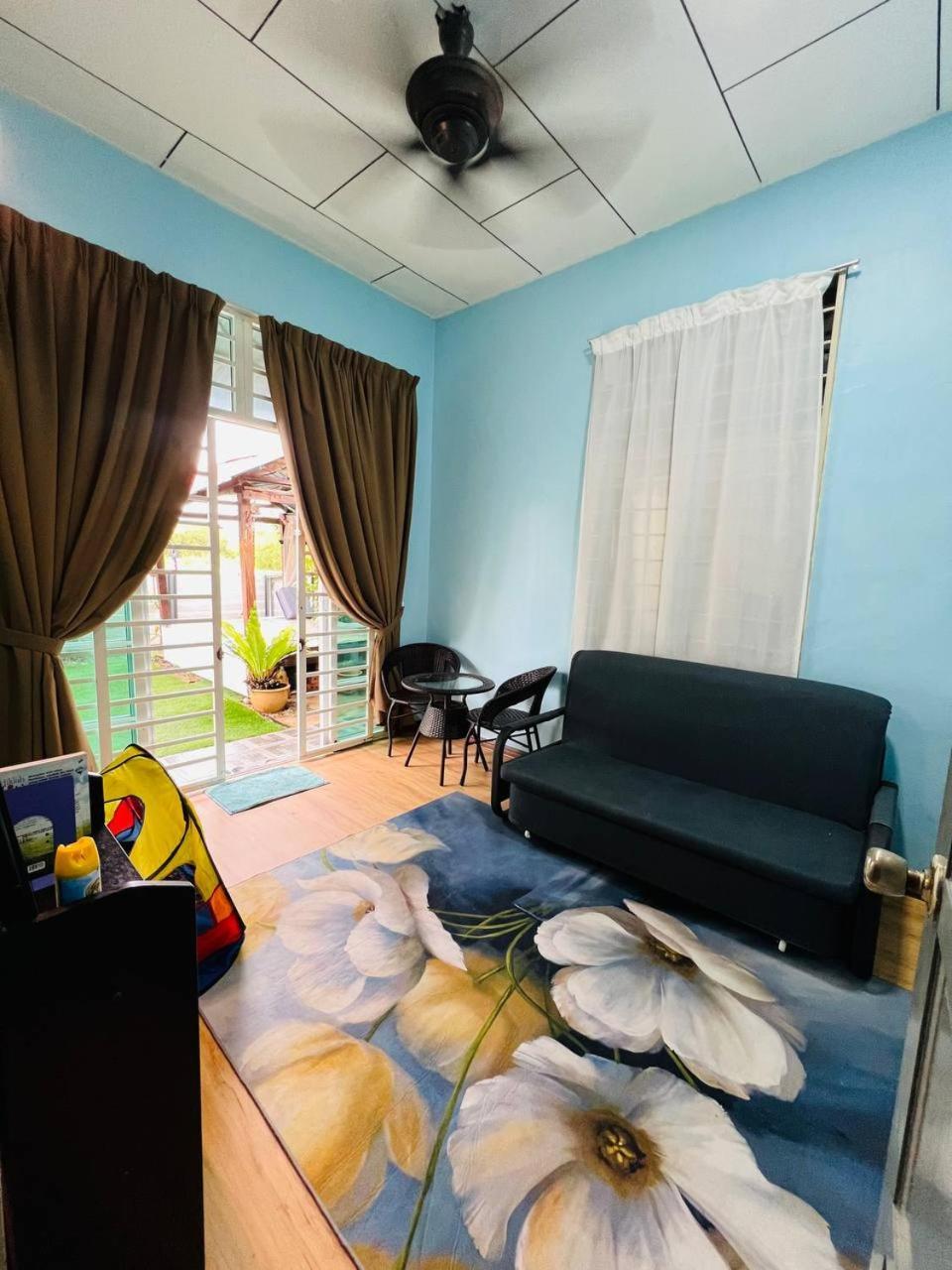 Pulai Field Aa Homestay Kangar Eksteriør bilde