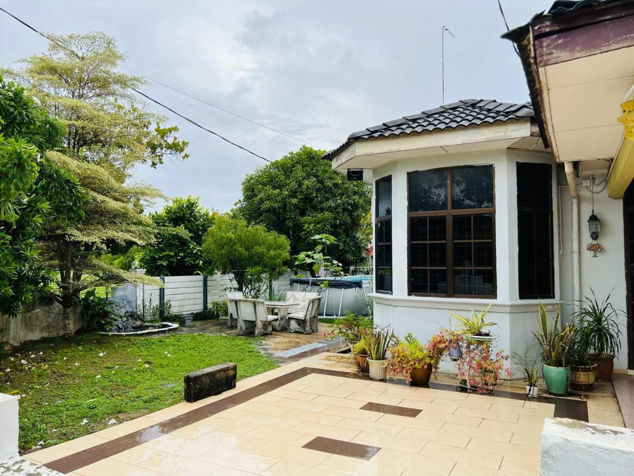 Pulai Field Aa Homestay Kangar Eksteriør bilde